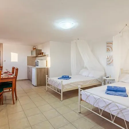 Mani Panoramic Views - Private Sunny Retreat Lévktron