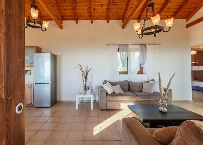 Mani Panoramic Views - Private Sunny Retreat Villa Lévktron